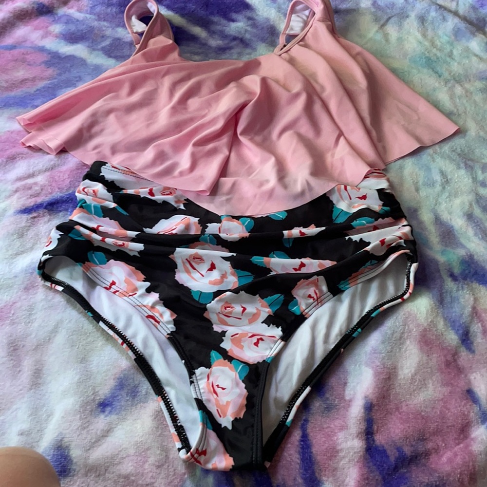 2-Piece Swinsuit